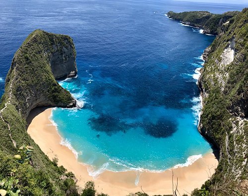 Uluwatu Cliff Temple